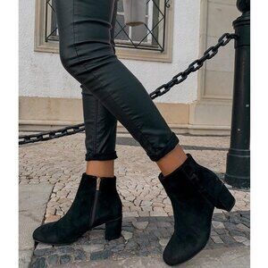 Rockport Total Motion Oaklee Ruffle Bootie